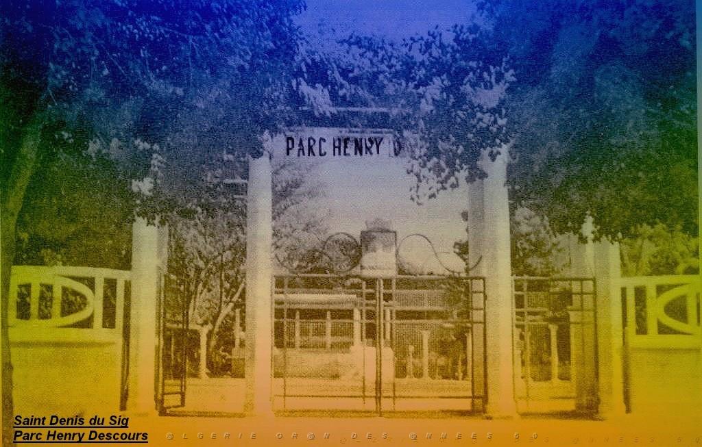 SAINT DENIS DU SIG ENTREE DU PARC HENRY DESCOURS.jpg